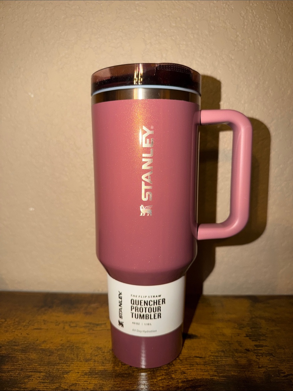 Stanley 40oz FlipTop PortShimmer Pink and Rose Gold Insulated Tumbler Handle